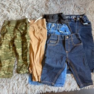 Bundle of toddler boy bottoms